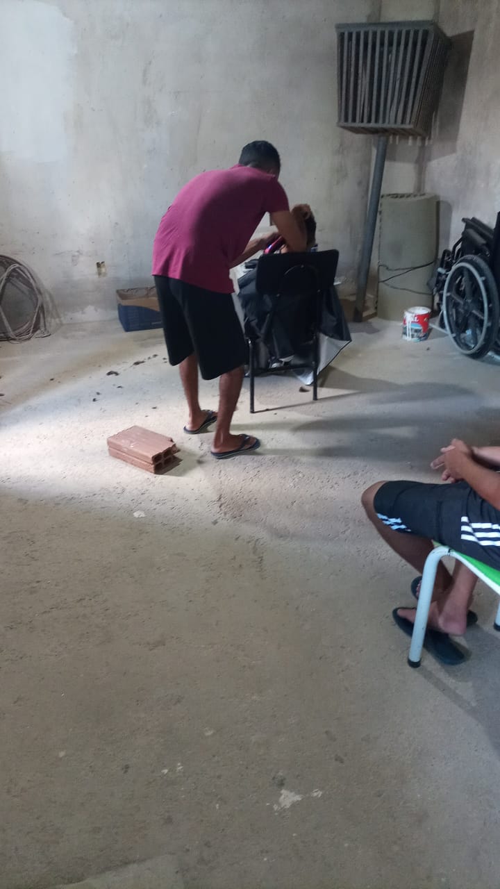 Primeiro atendimento realizado na garagem